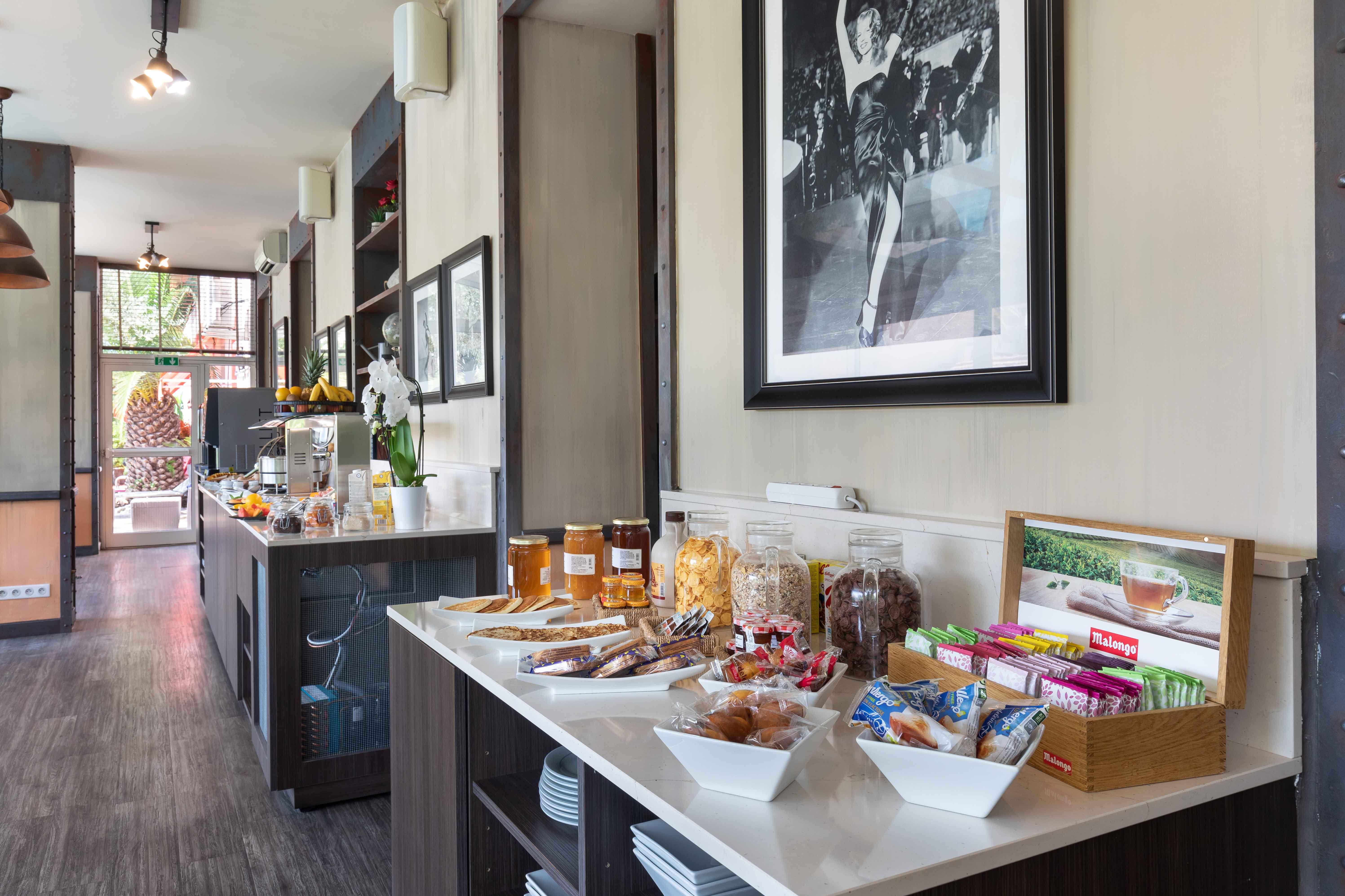 Best Western Hotel Des Orangers Cannes Eksteriør billede